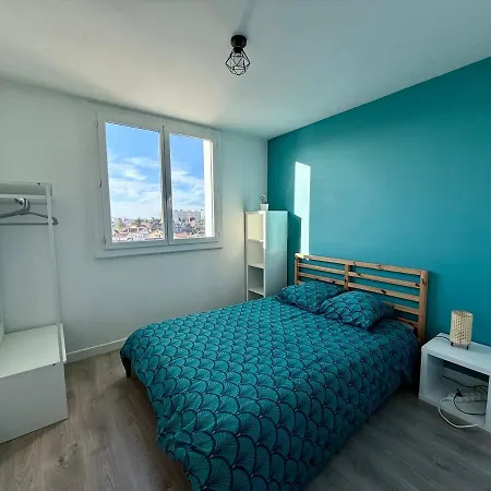 Apartamento Au Pied Du Métro. *